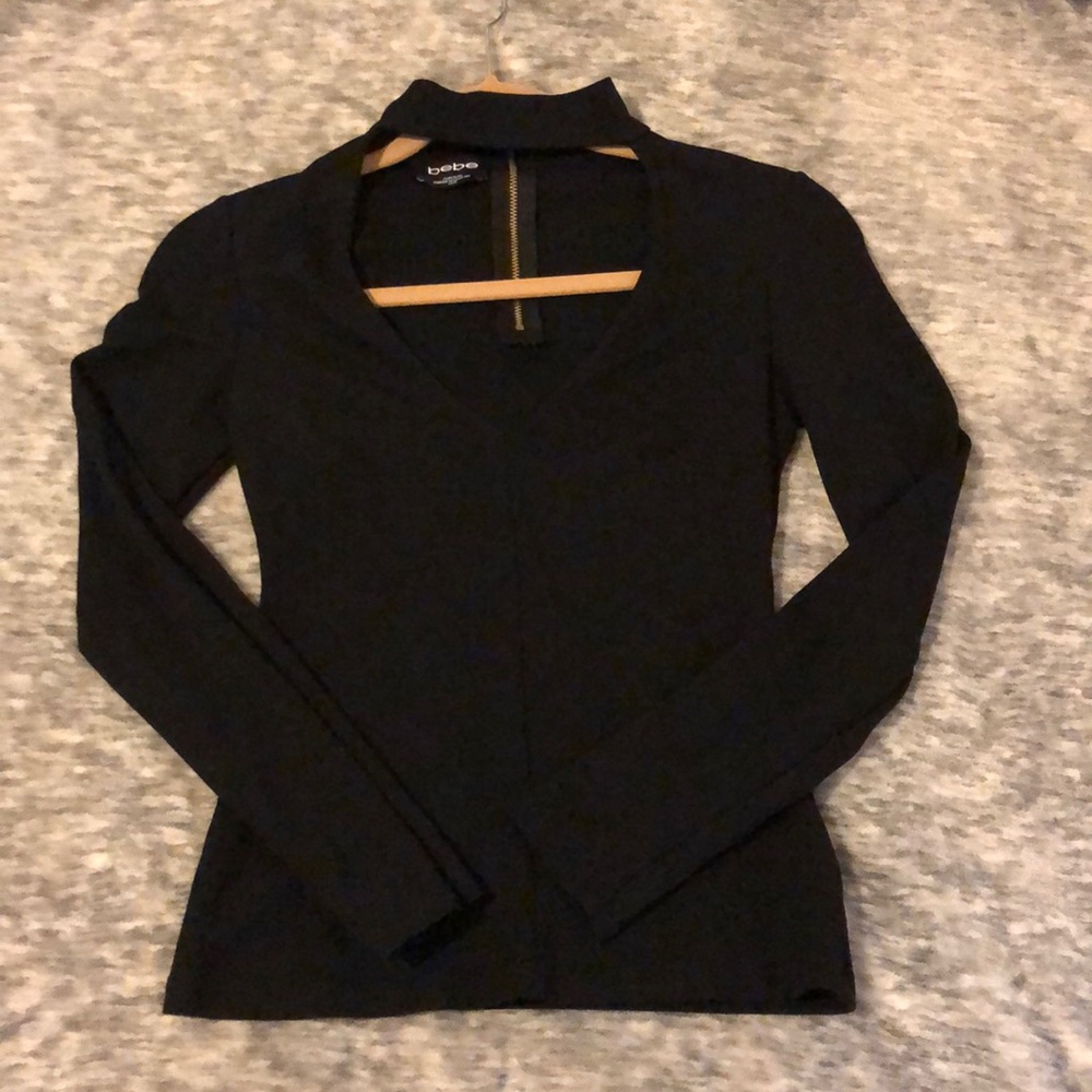 Bebe Mock Neck Key Hole Long Sleeve Top